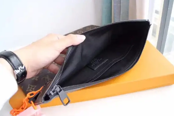 Repzbay CLUTCH LOUIS VUITTON 0620